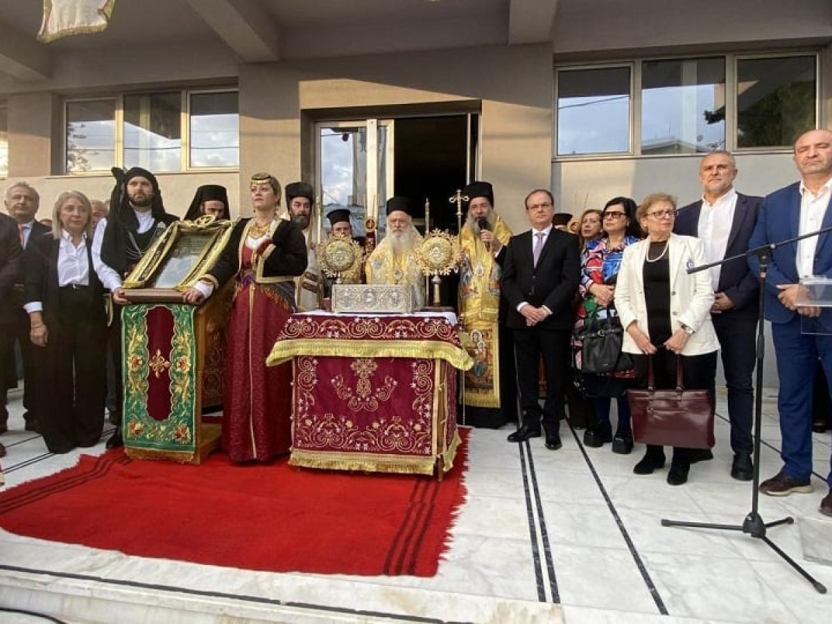 &Pi;&alpha;&nu;&alpha;&gamma;ί&alpha; &Sigma;&omicron;&upsilon;&mu;&epsilon;&lambda;ά: &Sigma;&upsilon;&gamma;&kappa;ί&nu;&eta;&sigma;&eta; &kappa;&alpha;&iota; &delta;έ&omicron;&sigmaf; &kappa;&alpha;&tau;ά &tau;&eta;&nu; &upsilon;&pi;&omicron;&delta;&omicron;&chi;ή &tau;&eta;&sigmaf; &sigma;&tau;&omicron; &Rho;έ&theta;&upsilon;&mu;&nu;&omicron; &ndash; &laquo;&Mu;&alpha;&sigmaf; &epsilon;&nu;ώ&nu;&epsilon;&iota; &eta; &pi;ί&sigma;&tau;&eta; &kappa;&alpha;&iota; &eta; &epsilon;&theta;&nu;&iota;&kappa;ή &mu;&nu;ή&mu;&eta;&raquo;